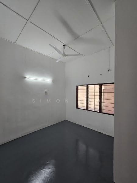 1-storey Terraced House for Rent in Taman Kok Doh (Batu) - Simon Kua - PropertyGuru.com.my
