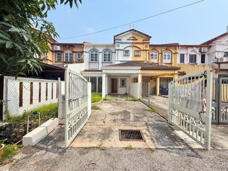 2-storey Terraced House for Sale in Subang Jaya (Selangor) - Syukor Hartanah - Exterior - PropertyGuru.com.my