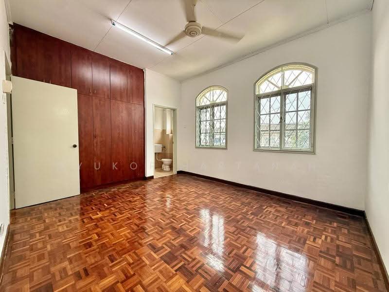 2-storey Terraced House for Sale in Subang Jaya (Selangor) - Syukor Hartanah - Bedroom - PropertyGuru.com.my