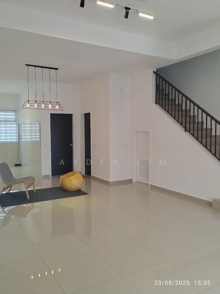Rumah Teres 2-Tingkat untuk Disewa di Taman Iskandar (Johor Bahru) - Jayden Lim - Living Room - PropertyGuru.com.my