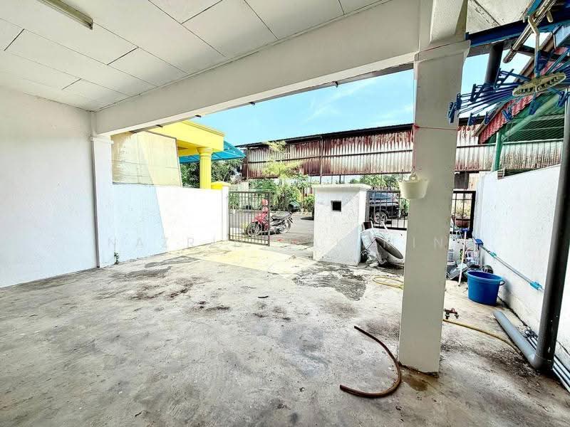 Terraced House for Sale in Klang (Selangor) - Nazrin Hakimin - Exterior - PropertyGuru.com.my