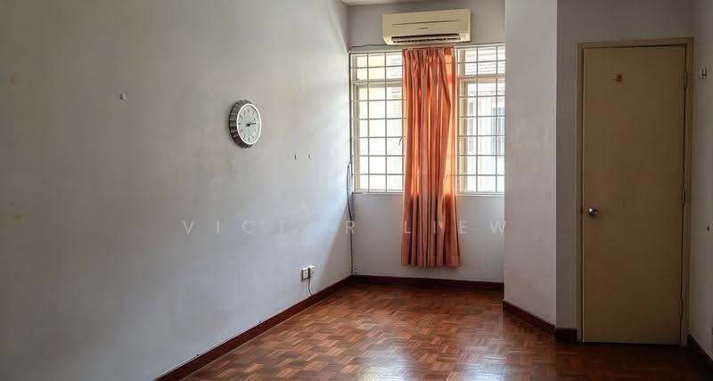 2-storey Terraced House for Sale in Bandar Utama 4 (Bandar Utama) - Victor Liew - Interior - PropertyGuru.com.my