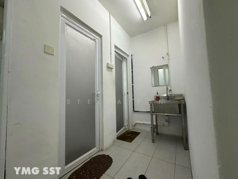 Shop / Office for Rent in Kapar (Selangor) - Stella Tan - Interior - PropertyGuru.com.my