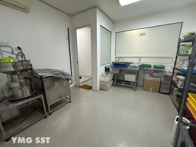 Shop / Office for Rent in Kapar (Selangor) - Stella Tan - Interior - PropertyGuru.com.my