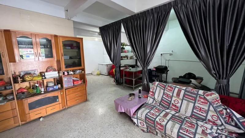 2-storey Terraced House for Sale in Taman Melor (Ipoh) - Miko Tan - Living Room - PropertyGuru.com.my
