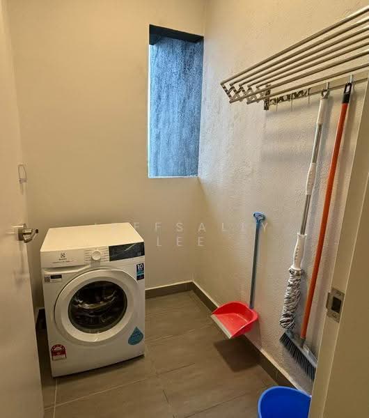 Kediaman Servis untuk Dijual di Aurora Subang Jaya - JeffSally Lee - PropertyGuru.com.my