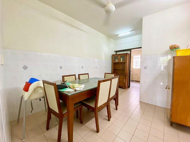 Rumah Teres 2-Tingkat untuk Dijual di Sungai Ara (Penang) - Welwits Sim - Dining Room - PropertyGuru.com.my