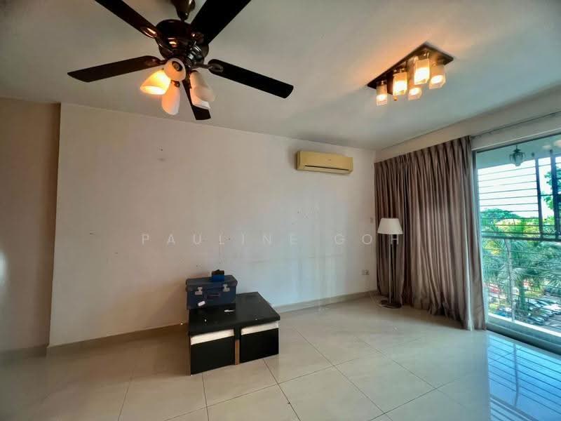 Pangsapuri untuk Dijual di SuriaMas Suites - Pauline Goh - Living Room - PropertyGuru.com.my