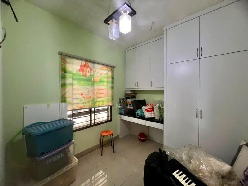 Pangsapuri untuk Dijual di SuriaMas Suites - Pauline Goh - Study - PropertyGuru.com.my