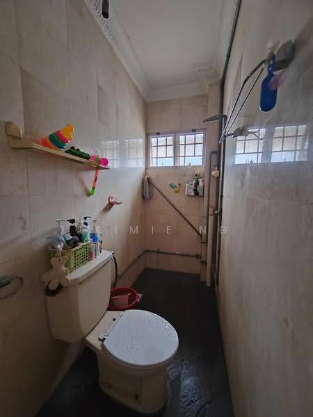 2-storey Terraced House for Sale in Taman TTDI Jaya (Shah Alam) - Jaimie Ng - Bathroom - PropertyGuru.com.my