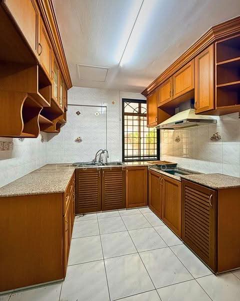 Semi-Detached House for Sale in Stampin (Kuching) - Leslie Loi - Kitchen - PropertyGuru.com.my