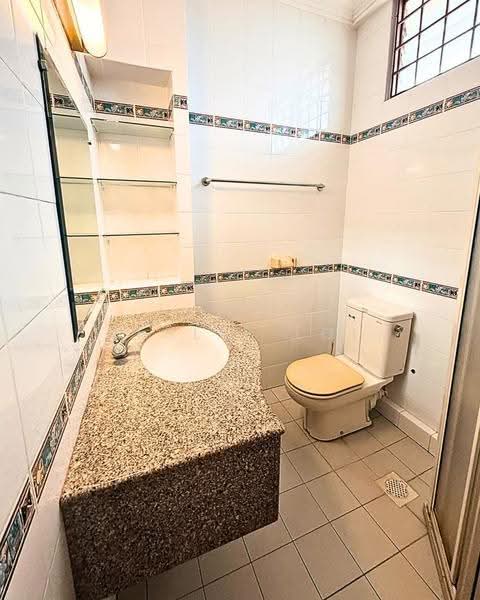 Semi-Detached House for Sale in Stampin (Kuching) - Leslie Loi - Bathroom - PropertyGuru.com.my