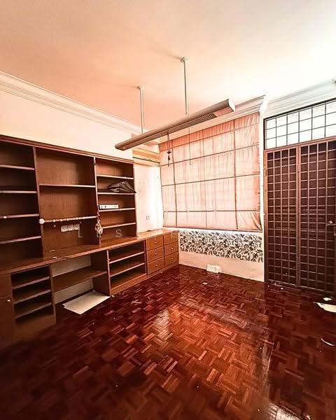 Semi-Detached House for Sale in Stampin (Kuching) - Leslie Loi - Study - PropertyGuru.com.my