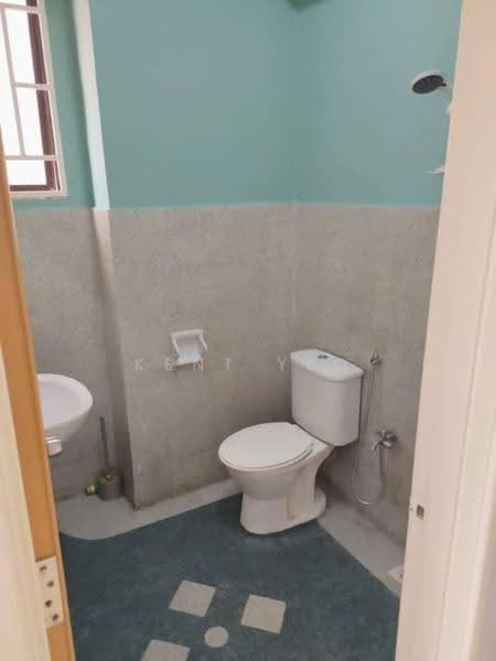 Apartment for Sale at Taman Cheras Intan - Kent Yeo - Bathroom - PropertyGuru.com.my