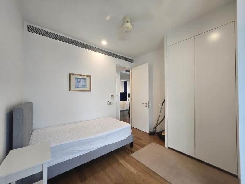 Kediaman Servis untuk Disewa di Arcoris Residences - Albert Ho - Bedroom - PropertyGuru.com.my
