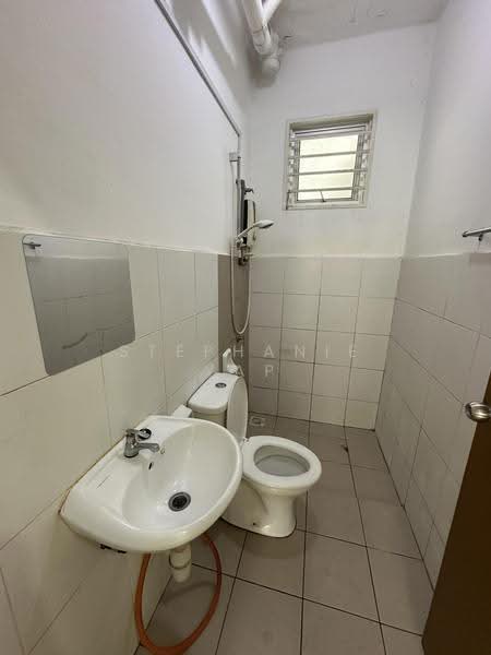 Pangsapuri untuk Disewa di Asteria - Stephanie Yap - Bathroom - PropertyGuru.com.my