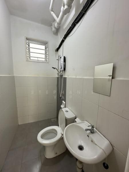 Pangsapuri untuk Disewa di Asteria - Stephanie Yap - Bathroom - PropertyGuru.com.my