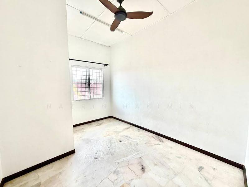 2-storey Terraced House for Sale in Taman Impian Bukit Naga (Shah Alam) - Nazrin Hakimin - PropertyGuru.com.my