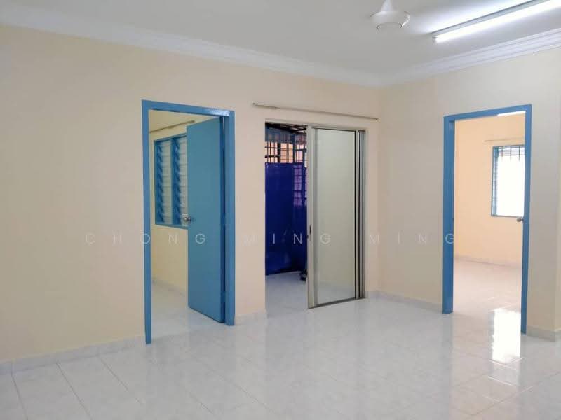 Flat for Sale at Dahlia - Chong Ming Ming - Interior - PropertyGuru.com.my