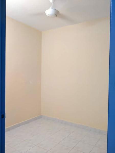 Flat for Sale at Dahlia - Chong Ming Ming - Interior - PropertyGuru.com.my