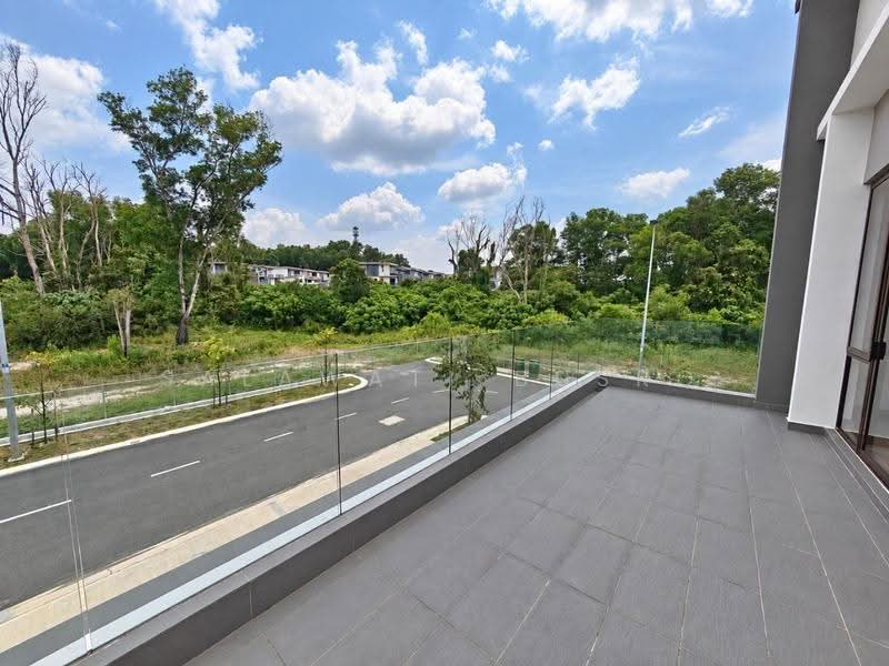 Cluster House for Sale in Bandar Bukit Puchong (Puchong) - Salawati Busro - Balcony - PropertyGuru.com.my