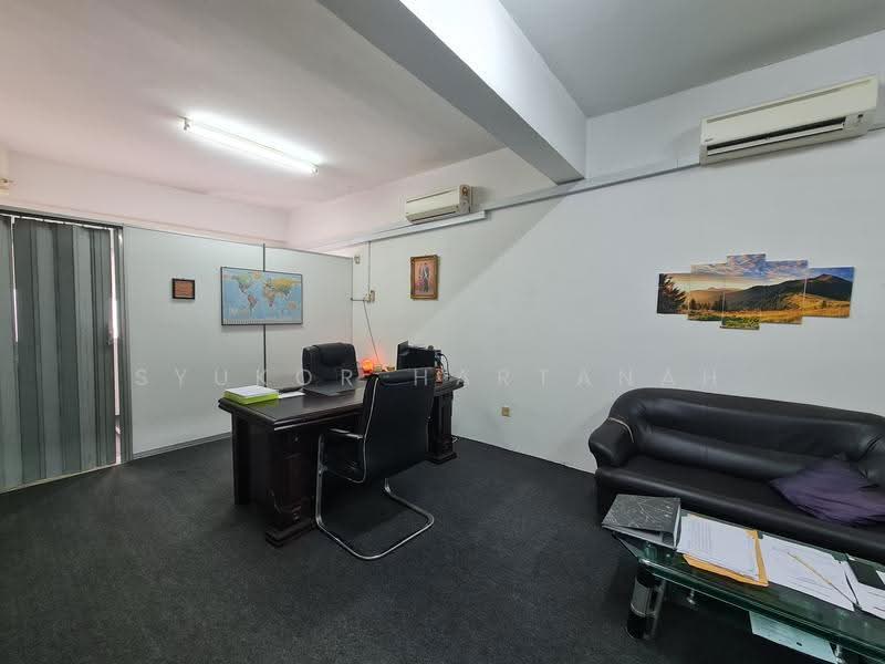 Office for Sale in Shah Alam (Selangor) - Syukor Hartanah - Interior - PropertyGuru.com.my