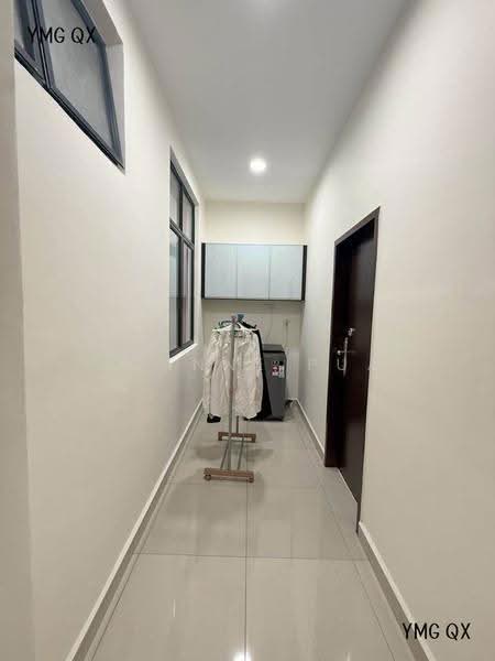 2-storey Terraced House for Sale in Kampung Teluk Gadong Besar (Klang) - Joanne Pua - Corridor - PropertyGuru.com.my