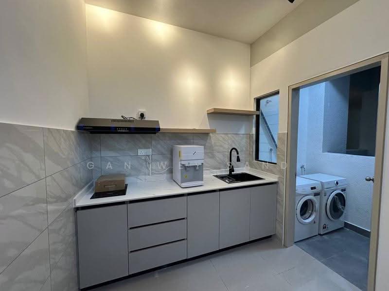 Kediaman Servis untuk Disewa di The Harmony - GAN WEY SAND - Kitchen - PropertyGuru.com.my