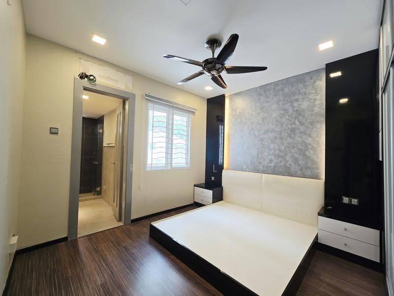 Rumah Berkembar untuk Dijual di Tropicana (Selangor) - Reni Lim - Bedroom - PropertyGuru.com.my