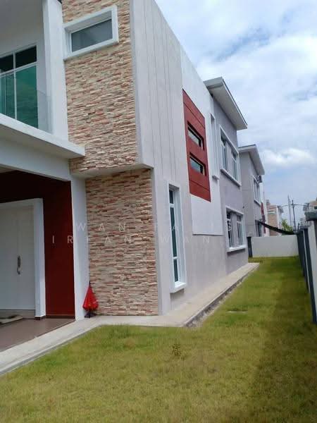 Bungalow House for Sale in Taman Senawang Perdana (Senawang) - Wan Faris Irfan Wan Mohammad - Exterior - PropertyGuru.com.my