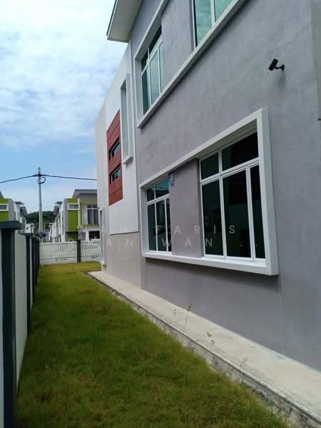 Bungalow House for Sale in Taman Senawang Perdana (Senawang) - Wan Faris Irfan Wan Mohammad - Exterior - PropertyGuru.com.my