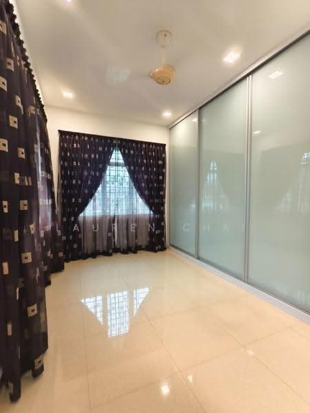 Bungalow House for Sale in Taman Abad (Johor Bahru) - Lauren Chai - Bedroom - PropertyGuru.com.my