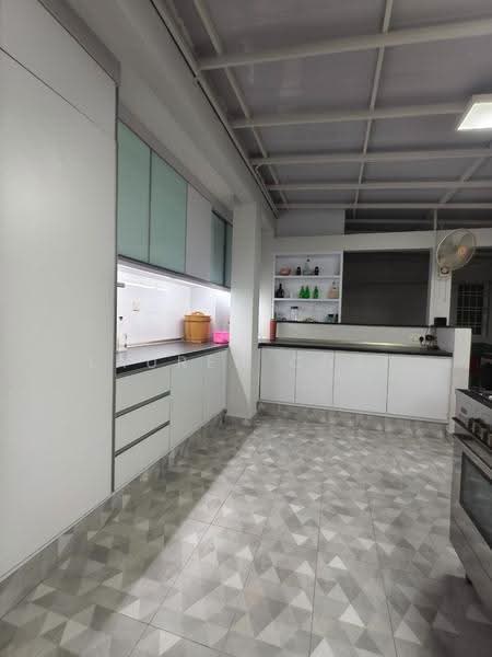 Bungalow House for Sale in Taman Abad (Johor Bahru) - Lauren Chai - Kitchen - PropertyGuru.com.my