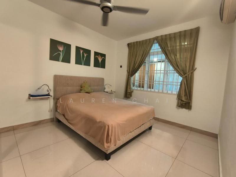 Bungalow House for Sale in Taman Abad (Johor Bahru) - Lauren Chai - Bedroom - PropertyGuru.com.my