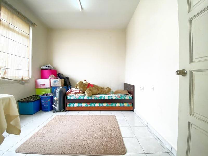 Condominium for Sale at Platinum Hill PV 5 - Norafian SMH - Bedroom - PropertyGuru.com.my