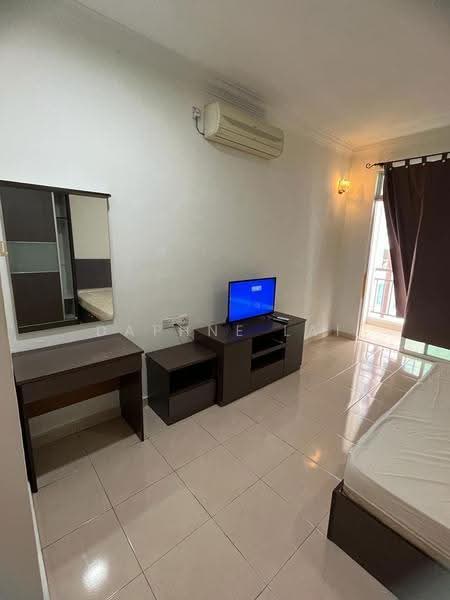 Apartment for Rent at Sri Samudera Apartment (Seaview Residence Suites) - Daphne Lai - Bedroom - PropertyGuru.com.my