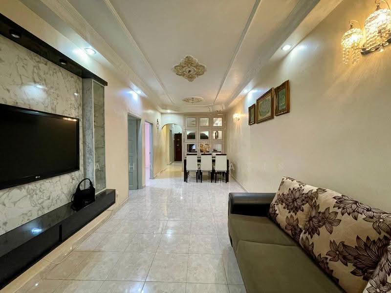 1-storey Terraced House for Sale in Taman Megah Ria (Masai) - ALHAFIZ AZIS - Living Room - PropertyGuru.com.my