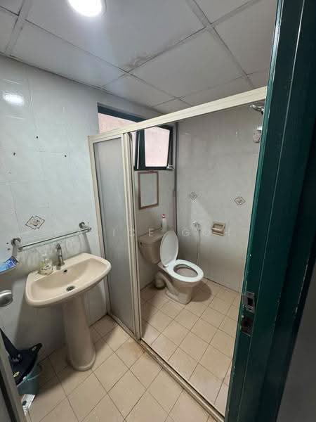 Condominium for Sale at Desa Kiara - Alice Goh - Bathroom - PropertyGuru.com.my