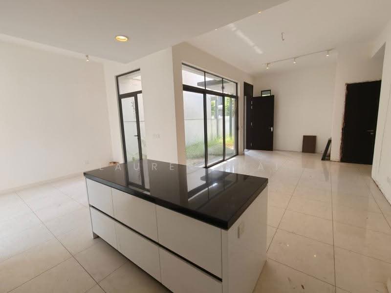 2-storey Terraced House for Sale in Medini (Iskandar Puteri (Nusajaya)) - Lauren Chai - Kitchen - PropertyGuru.com.my