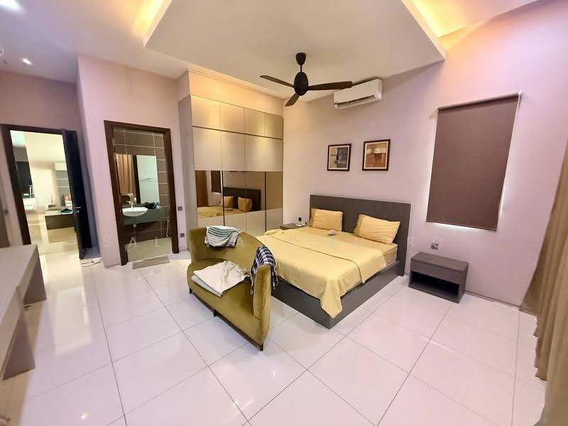 Rumah Banglo untuk Dijual di Seksyen 7 (Shah Alam) - Salawati Busro - Bedroom - PropertyGuru.com.my