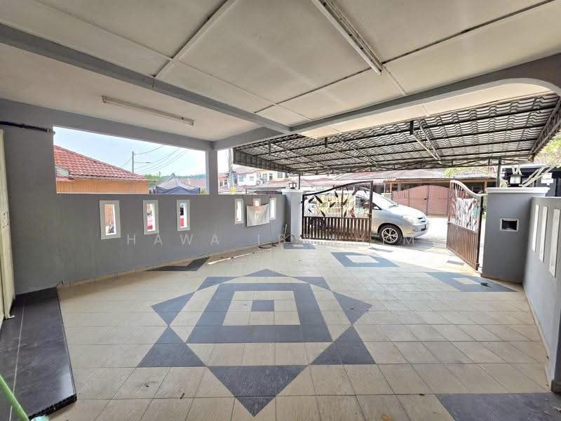 Terraced House for Sale in Taman Semenyih Mewah (Semenyih) - Hawa Ibrahim - Exterior - PropertyGuru.com.my