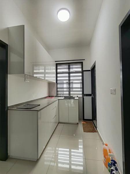2-storey Terraced House for Rent in Bandar Dato Onn (Tebrau) - Vlien Lua - PropertyGuru.com.my