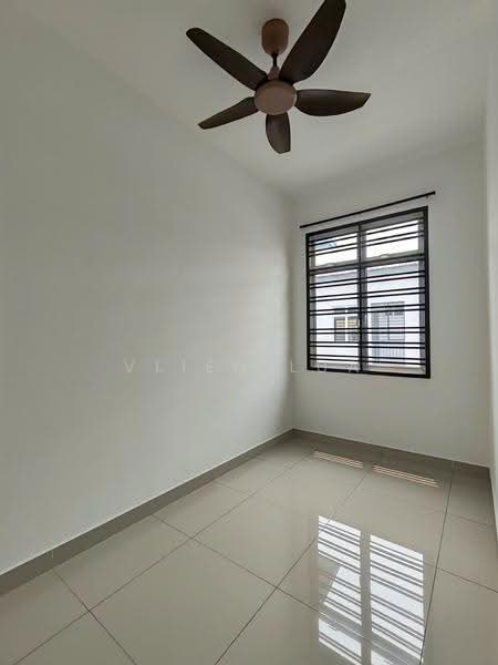 2-storey Terraced House for Rent in Bandar Dato Onn (Tebrau) - Vlien Lua - PropertyGuru.com.my