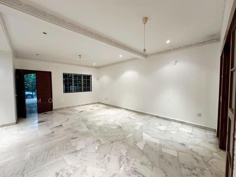 Rumah Teres 2-Tingkat untuk Dijual di Putra Heights (Subang Jaya) - Mohamad Haizrul - Living Room - PropertyGuru.com.my