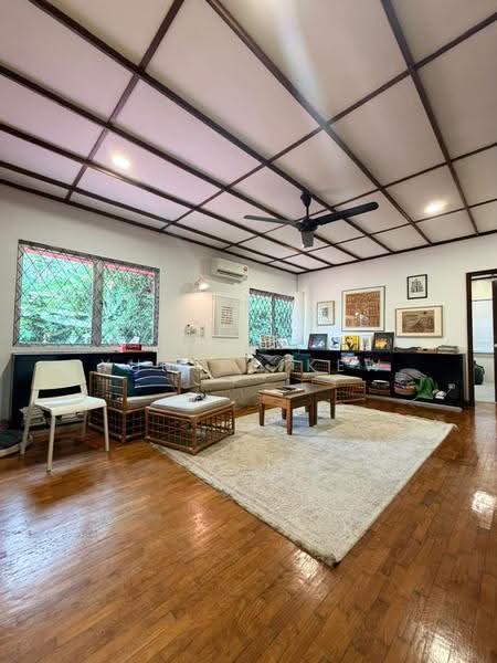 Rumah Banglo untuk Dijual di Ukay Heights (Ampang) - Yumiko Kew - Living Room - PropertyGuru.com.my