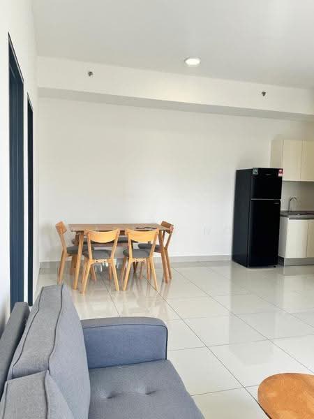 Kediaman Servis untuk Disewa di EDUSENTRAL - Carlos Ng - Dining Room - PropertyGuru.com.my
