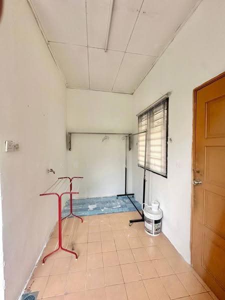 1-storey Terraced House for Sale in Bandar Saujana Putra (Tanjong Duabelas) - Fikri Yasmin - Interior - PropertyGuru.com.my