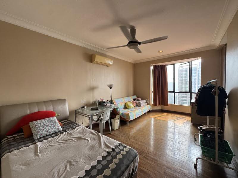 Kondominium untuk Dijual di Casa Tropicana - Max Tan - Bedroom - PropertyGuru.com.my