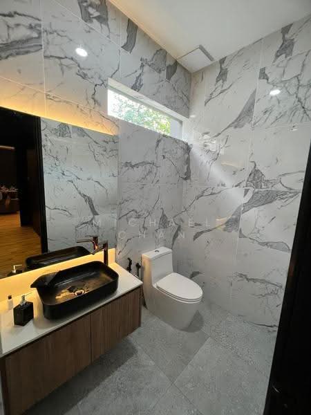 Bungalow House for Sale in Bandar Puteri Puchong (Puchong) - Michael Chan - Bathroom - PropertyGuru.com.my