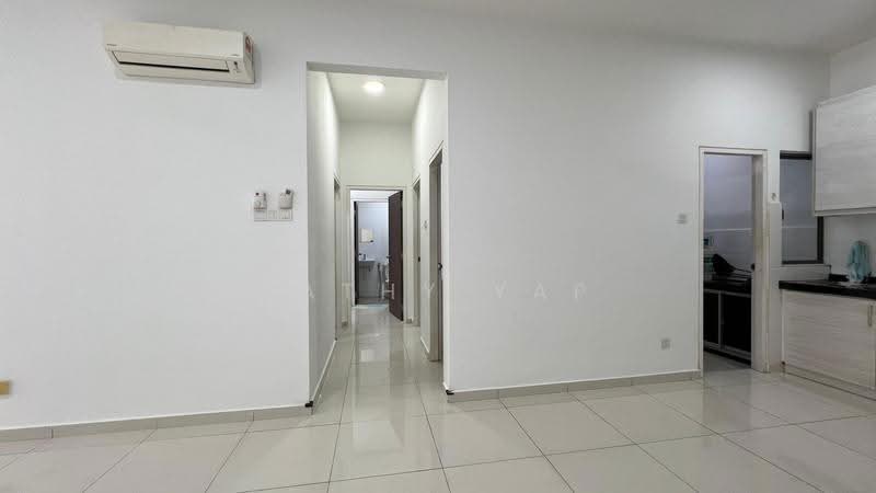 Service Residence for Rent at Seasons Garden Residences - Kathy Yap - Corridor - PropertyGuru.com.my